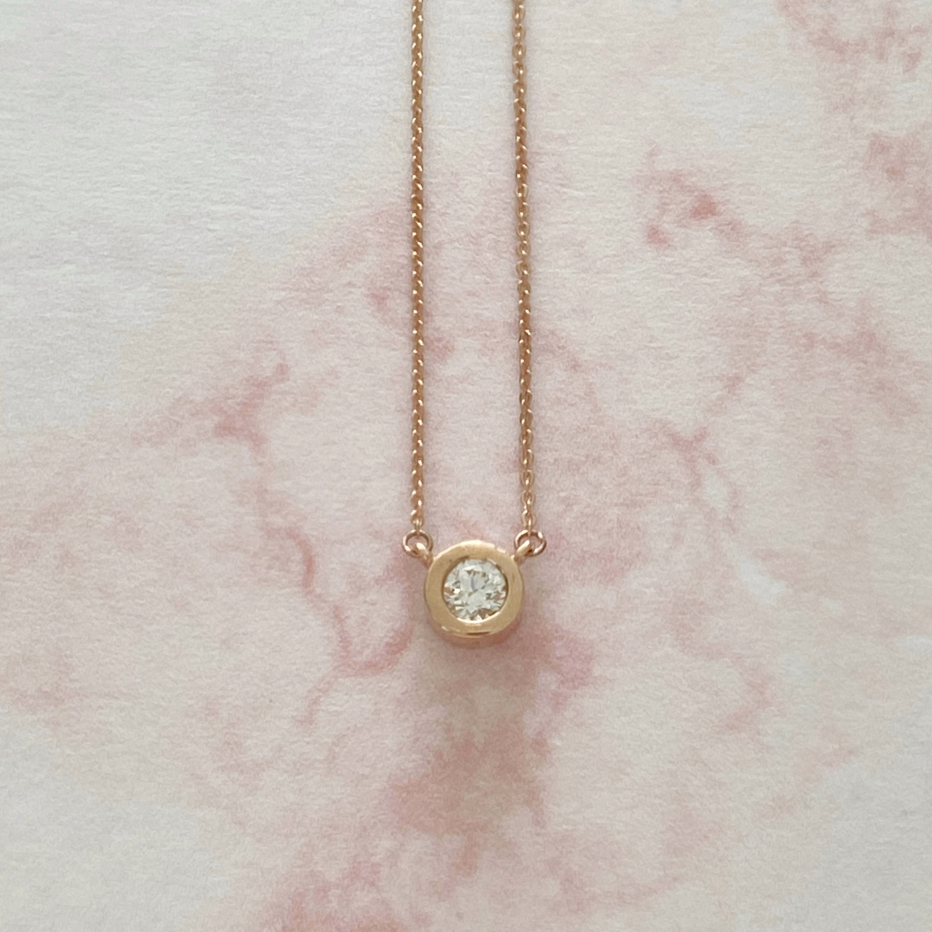 Dije solitario Giselle mini